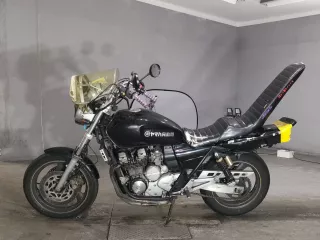 Мотоцикл из Японии Yamaha XJR400R-1