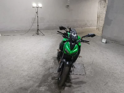Kawasaki Z1000
