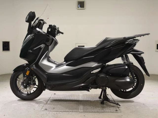 Honda FORZA -4  с аукциона в Японии