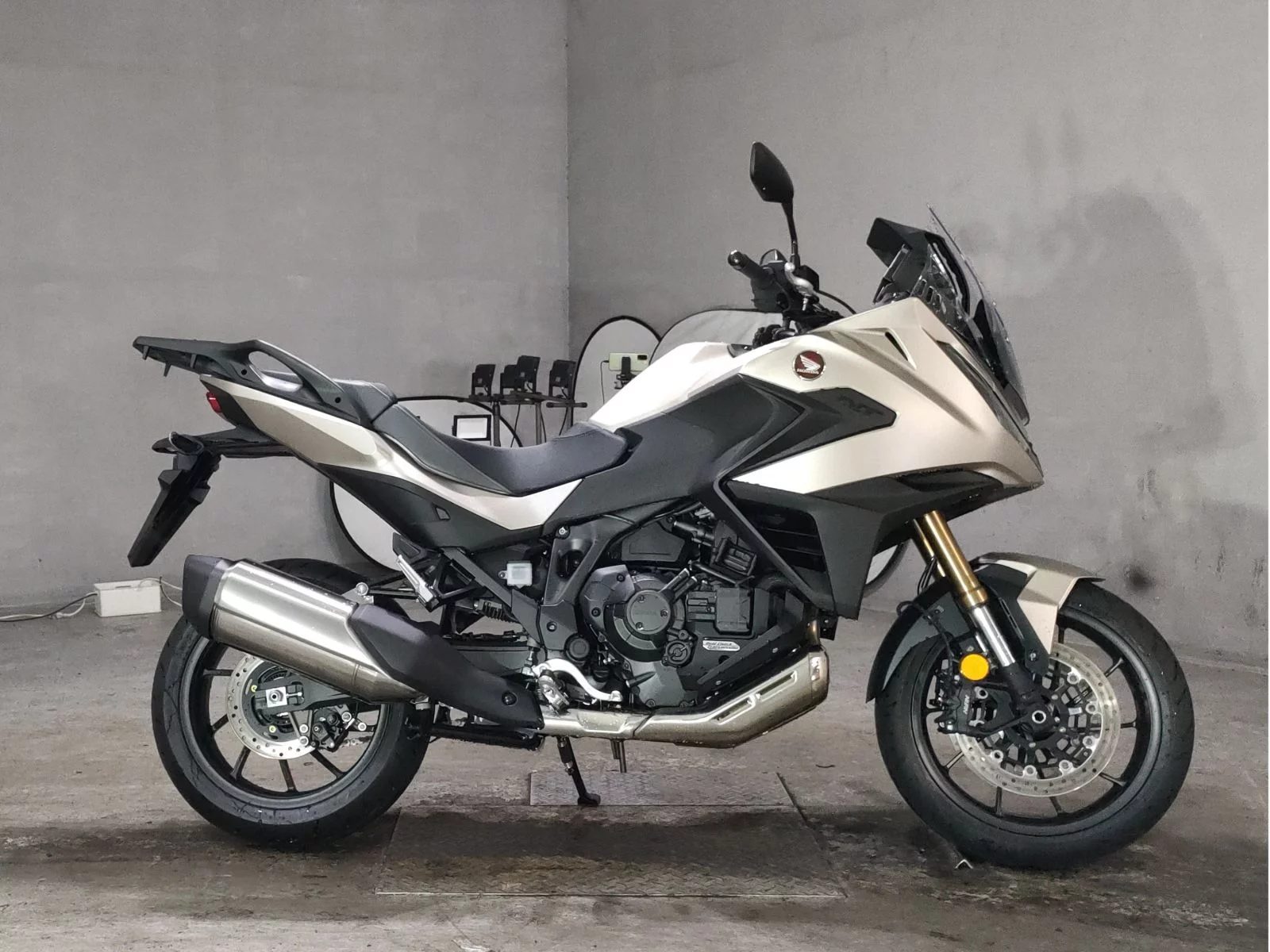 Honda NT1100 DCT  с аукциона в Японии