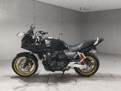 Honda CB400SFV-4 BOLDOR