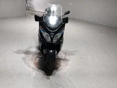 Suzuki SKYWAVE 400