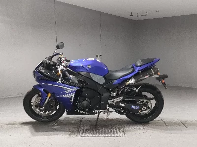 Yamaha YZF-R1