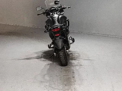Suzuki V STROM650