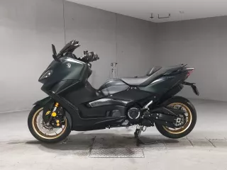 Yamaha T-MAX560