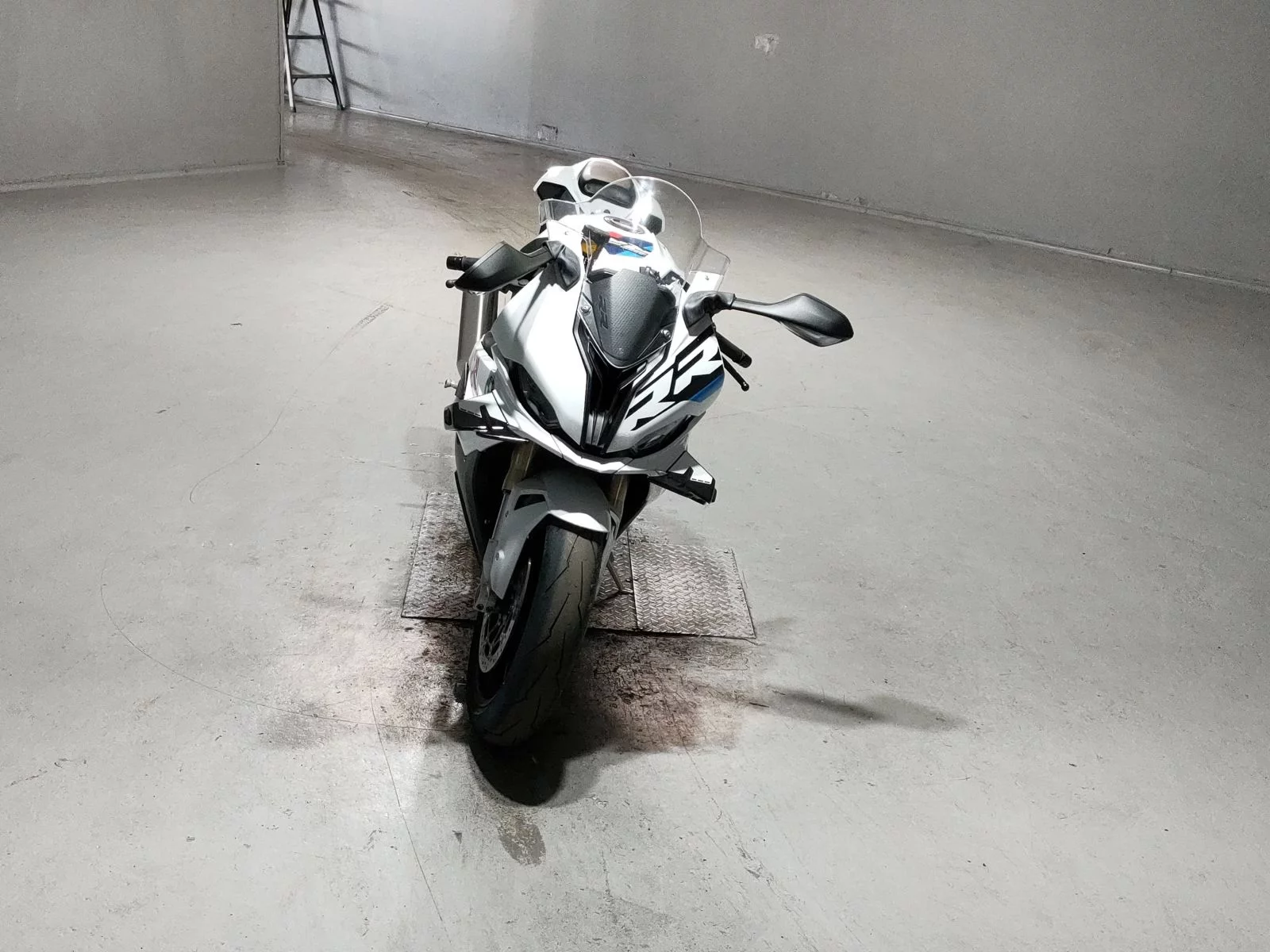 BMW BMW S1000RR  с аукциона в Японии