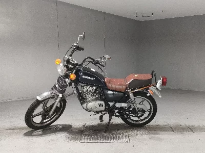 Suzuki GN125H
