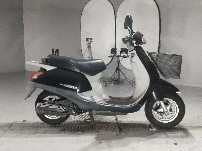 Honda LEAD 100