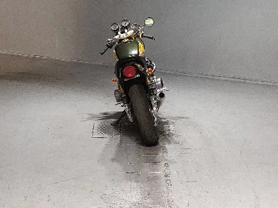 Kawasaki 750RS