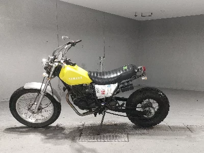 Yamaha TW200