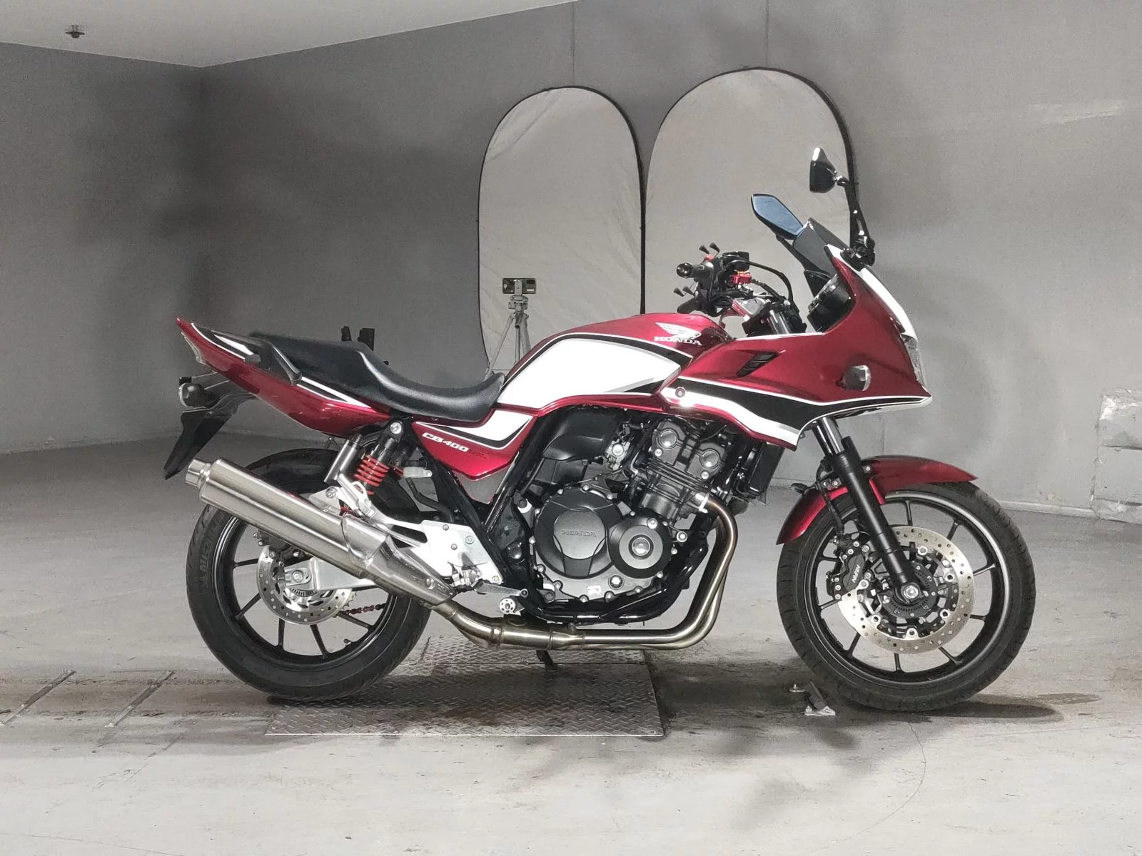 Honda CB400SFV-4 BOLDOR 2020