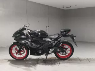 Suzuki GSX-R125