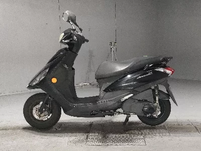 Yamaha AXIS Z