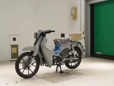 Honda C125-2