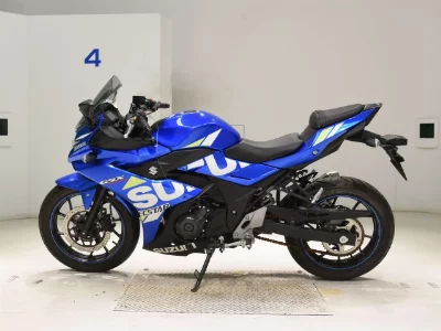 Suzuki GSX250R