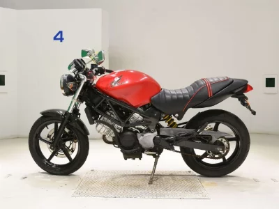 Honda VTR250