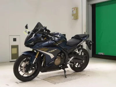 Honda CBR400R-2