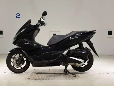 Honda PCX125-4