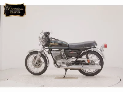 Suzuki GT250