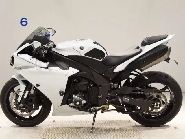 Yamaha YZF-R1  с аукциона в Японии