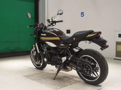 Kawasaki Z900RS