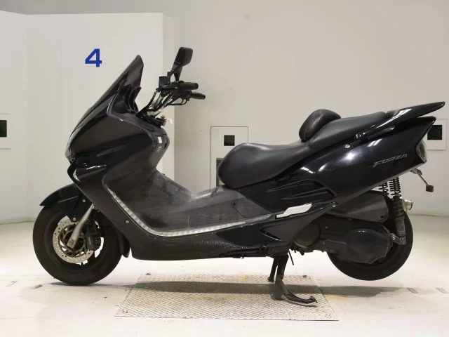 Honda FORZA  с аукциона в Японии