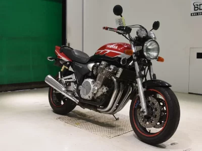Yamaha XJR1300