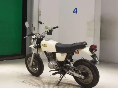 Honda APE100