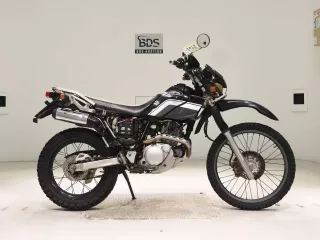 Yamaha SEROW 225-3  с аукциона в Японии