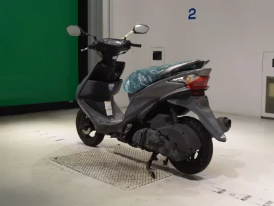 Suzuki ADDRESSV125SS с аукционов Японии