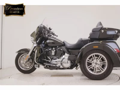 Harley-Davidson HARLEY FLHTCUTG1870