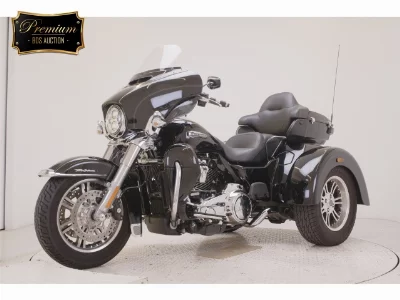 Harley-Davidson HARLEY FLHTCUTG1870