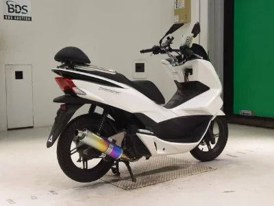 Honda PCX125-2