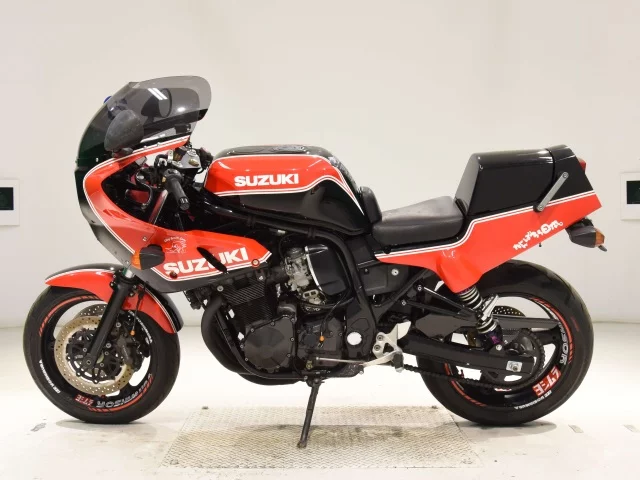 Suzuki GS1200SS  с аукциона в Японии