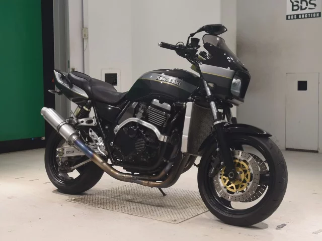 Kawasaki ZRX1100  с аукциона в Японии