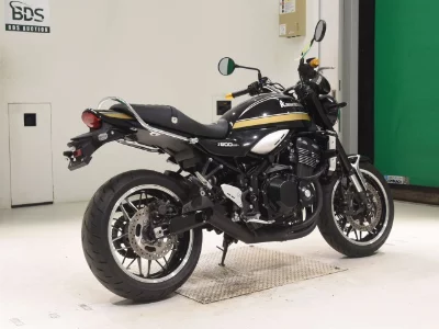 Kawasaki Z900RS