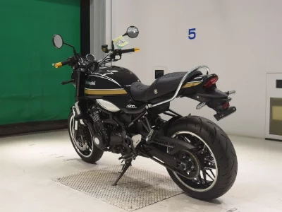 Kawasaki Z900RS