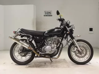 Yamaha SR400-3  с аукциона в Японии