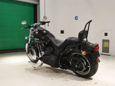 Harley-Davidson HARLEY FXSTB1580