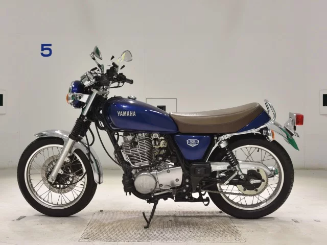 Yamaha SR400-5 2021