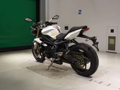 Triumph TRIUMPH STREET TRIPLE