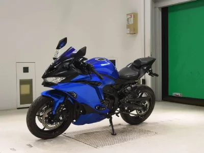 Kawasaki ZX-4R SE