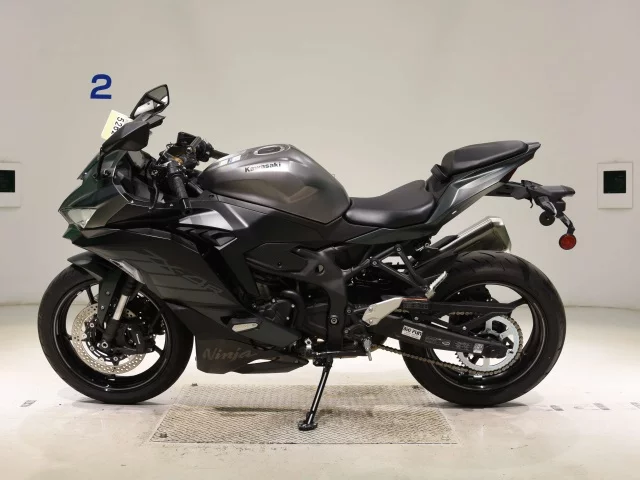 Kawasaki ZX-4R SE  с аукциона в Японии