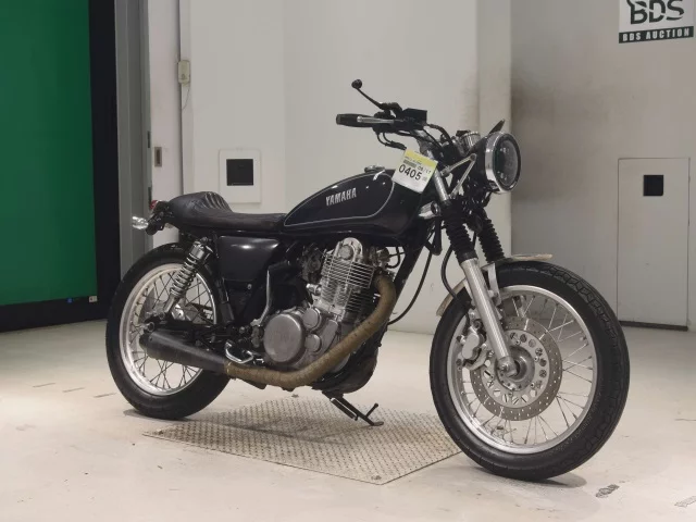 Yamaha SR400-3  с аукциона в Японии
