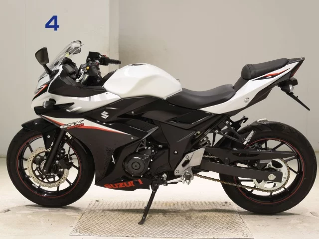 Suzuki GSX250RA  с аукциона в Японии