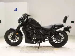 Honda REBEL