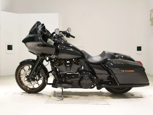 Harley-Davidson HARLEY FLTRXST1920  с аукциона в Японии