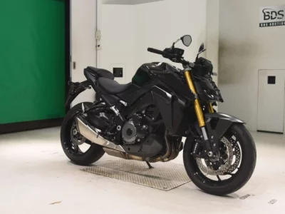 Suzuki GSX-S1000-2