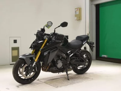 Suzuki GSX-S1000-2