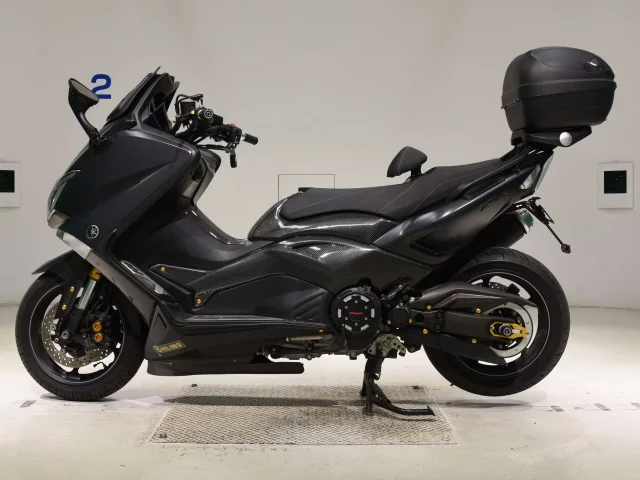 Yamaha T-MAX530-2  с аукциона в Японии